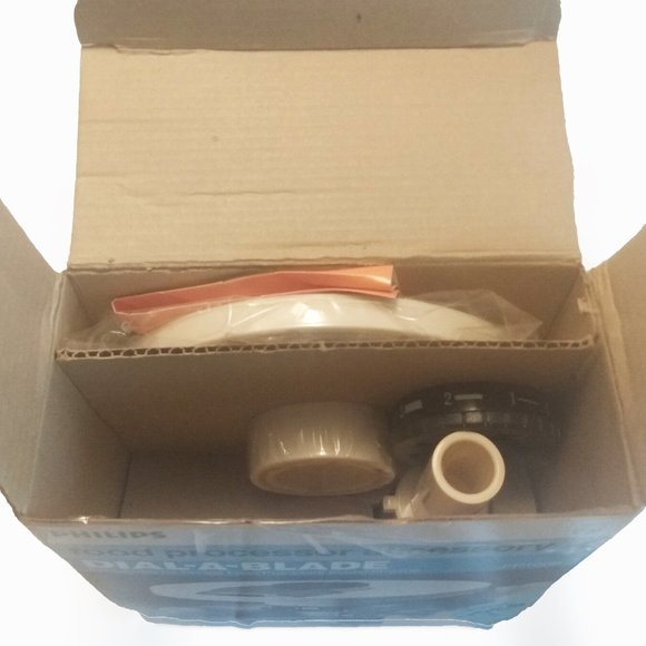 Vintage Phillips Food Processor Accessories-6 Blades in 1-FP1006 - Picture 8 of 15